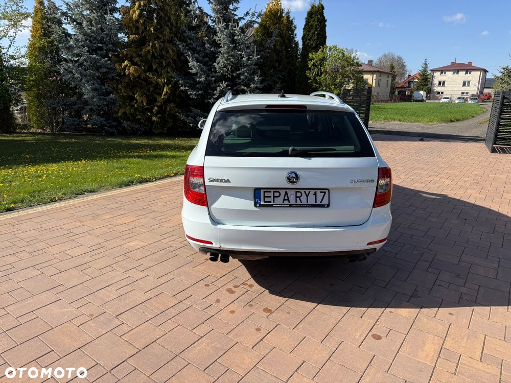 Skoda Superb 2.0 TSI L&K DSG - 5