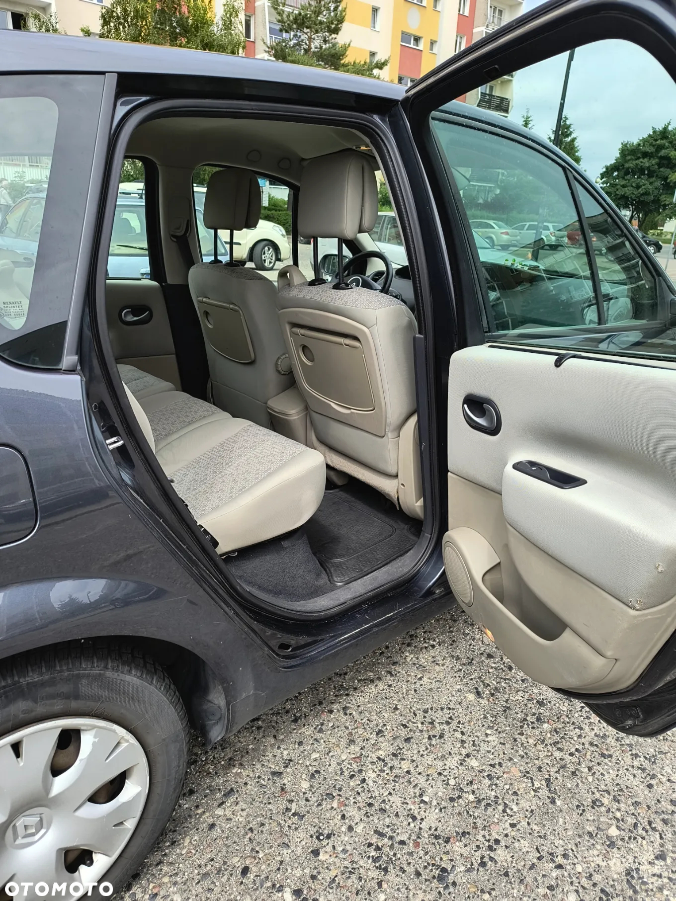 Renault Scenic - 8