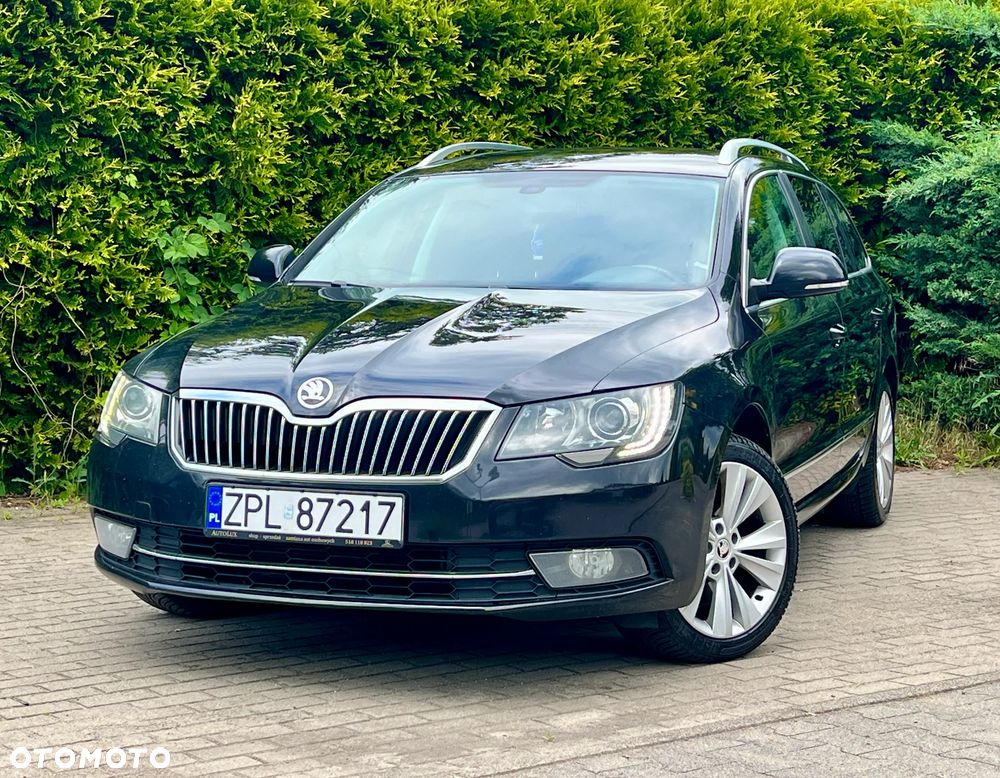 Skoda Superb 2.0 TDI Comfort DSG - 5