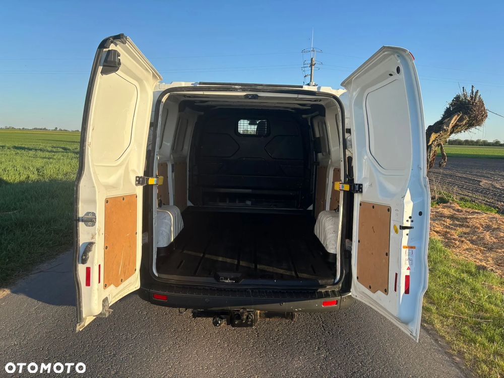 Ford Transit Custom - 16