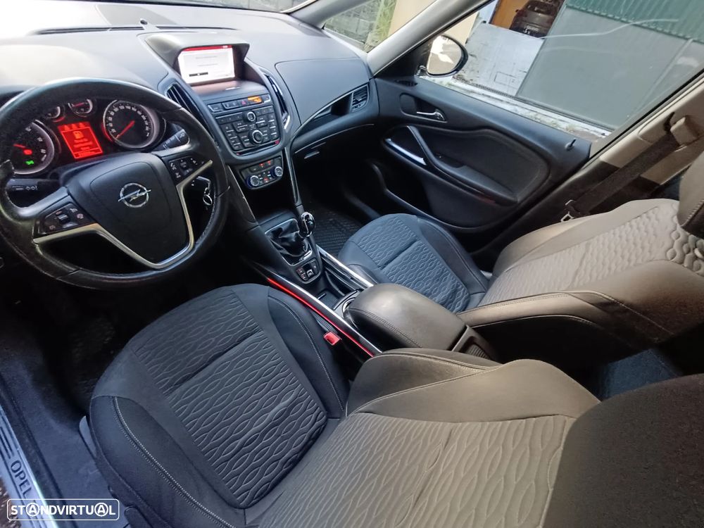 Opel Zafira 1.6 CDTi Cosmo - 13