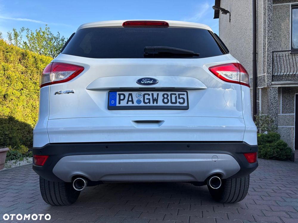 Ford Kuga 2.0 TDCi 4x4 Titanium - 28
