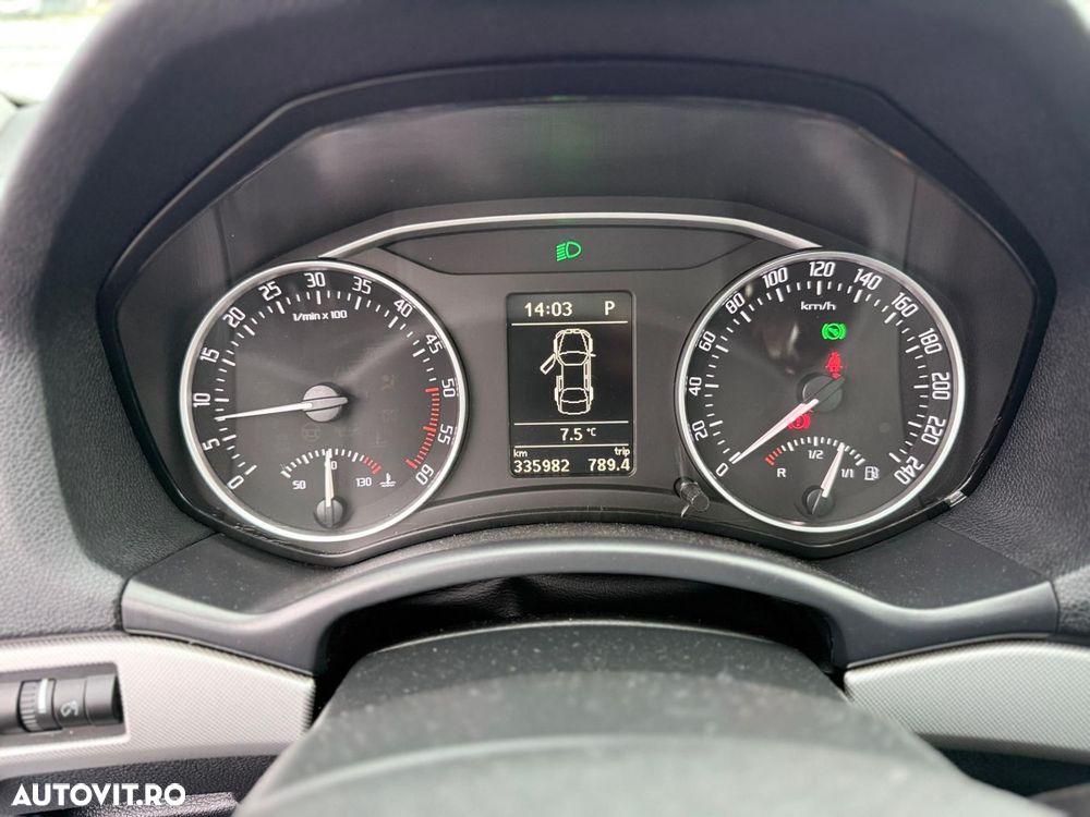 Skoda Octavia 1.6 TDI DPF DSG Elegance - 13