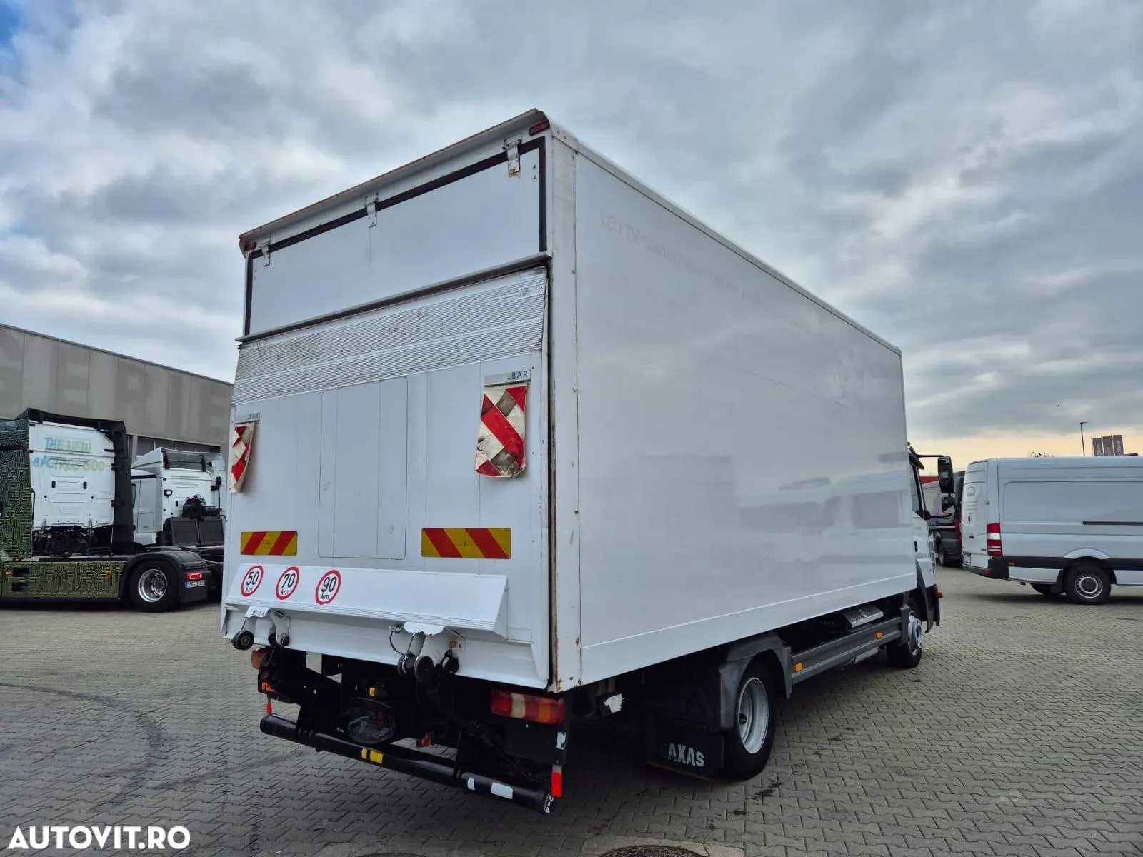 Mercedes-Benz Atego 818 - 2