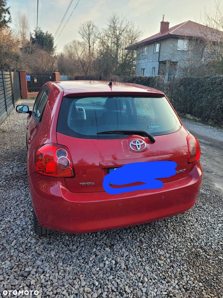 Toyota Auris 1.6 2010 - 2
