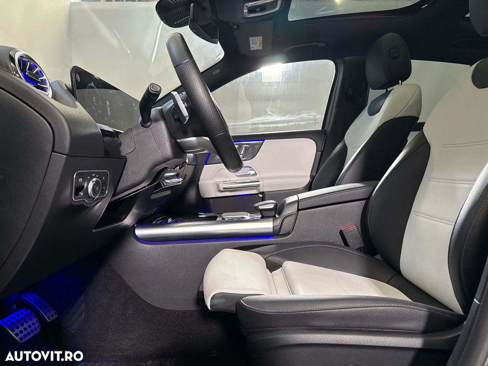 Mercedes-Benz GLA 250 e - 24