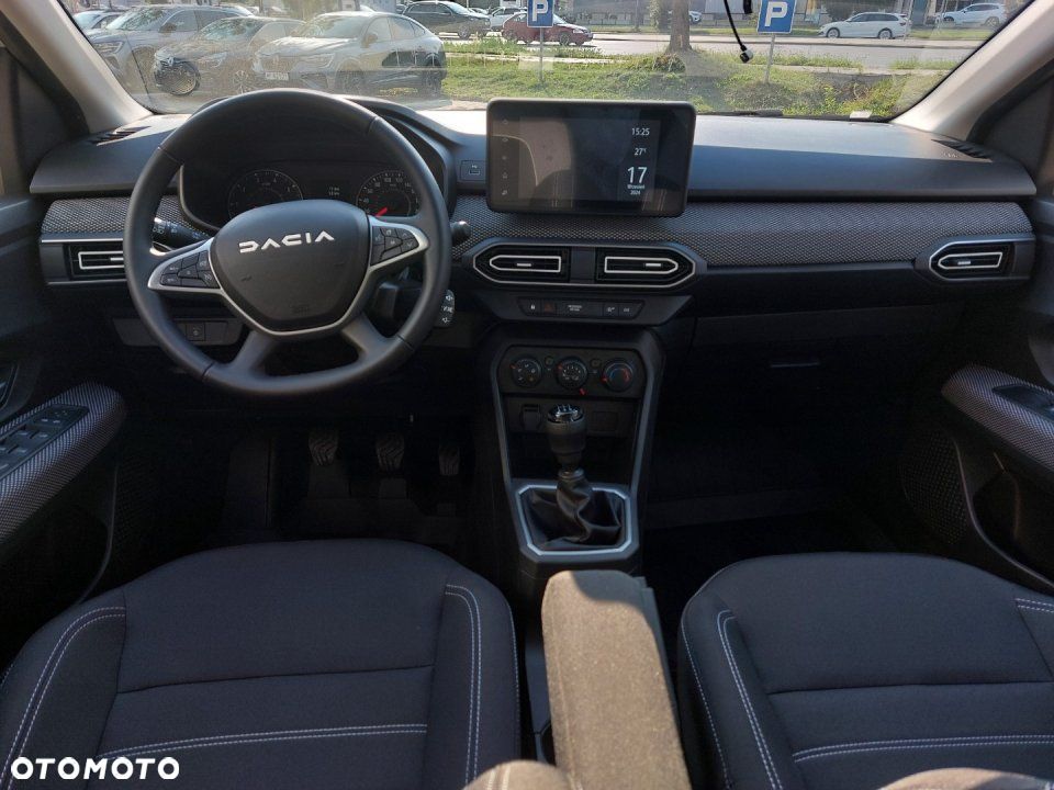 Dacia Sandero - 11