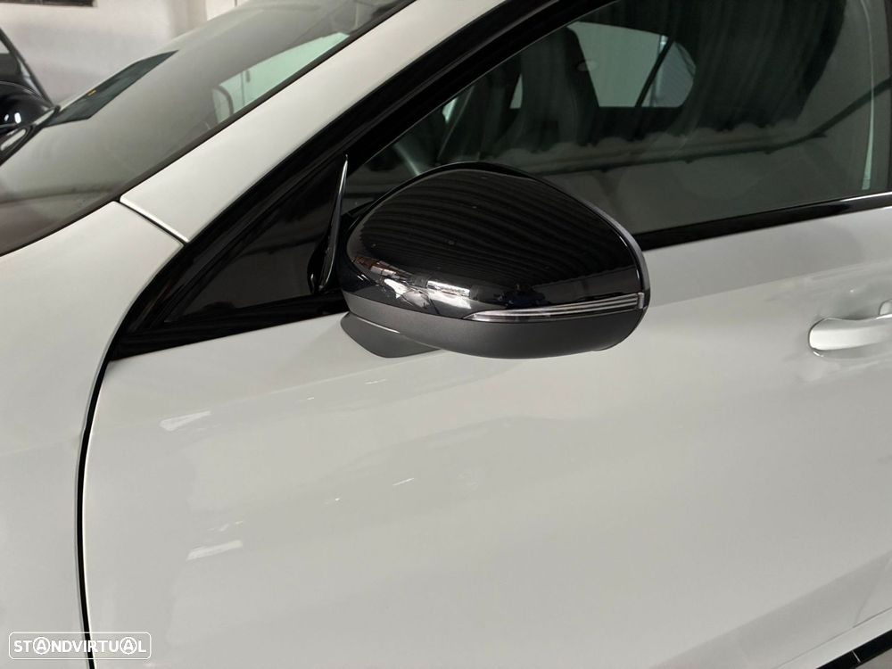 Mercedes-Benz A 250 - 10