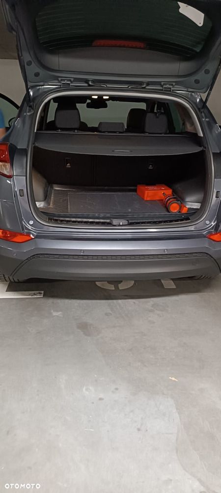 Hyundai Tucson 1.6 GDI BlueDrive Comfort 2WD - 9