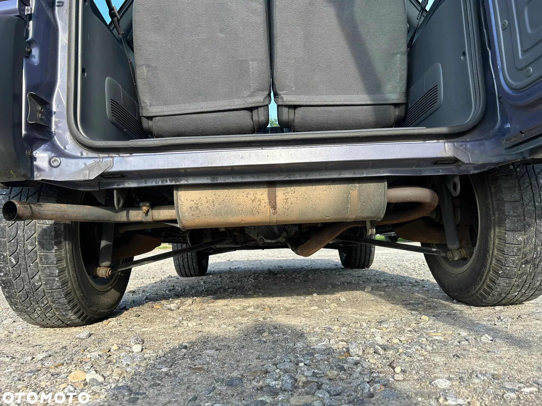 Toyota RAV4 - 8
