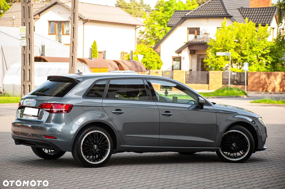 Audi A3 Sportback 1.6 TDI - 14