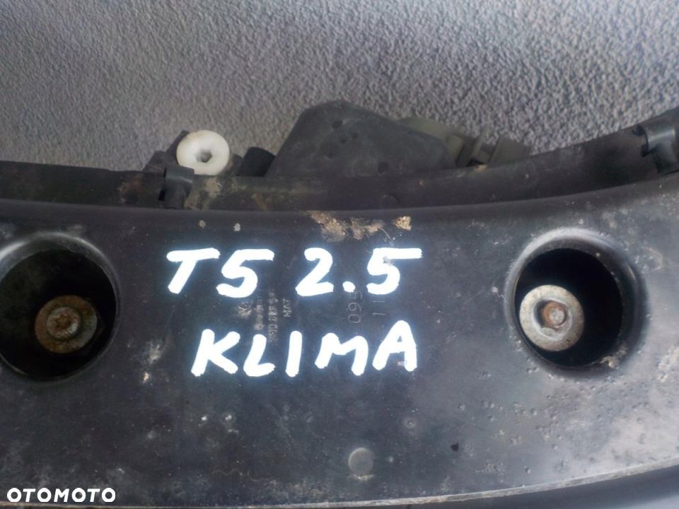 VW T5 2.5 PAS PRZEDNI WZMOCNIENIE CHŁODNICE PRZÓD - 4