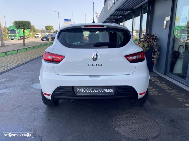 Renault Clio 1.0 TCe Evolution - 39