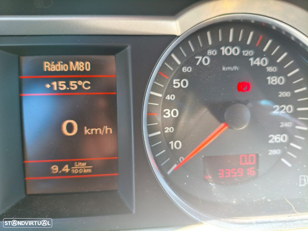 Audi A6 Avant 2.0 TDI DPF - 12