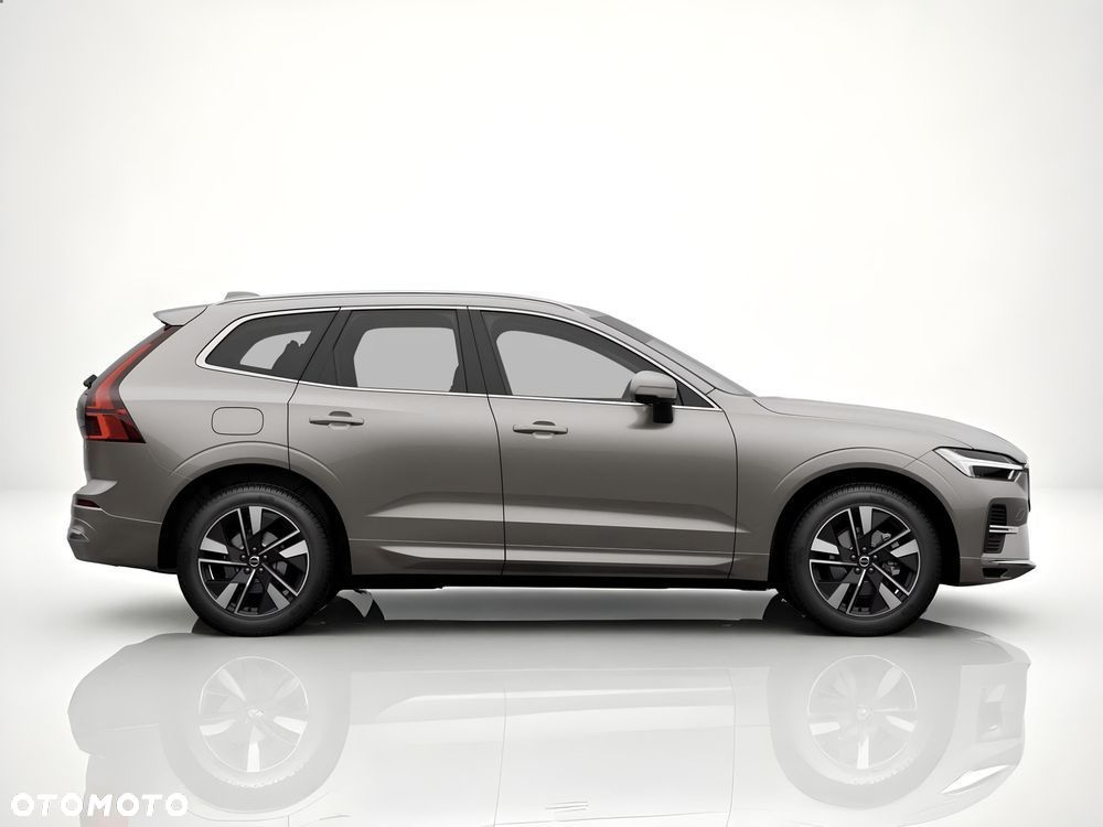 Volvo XC 60 B5 B AWD Ultra Bright - 5