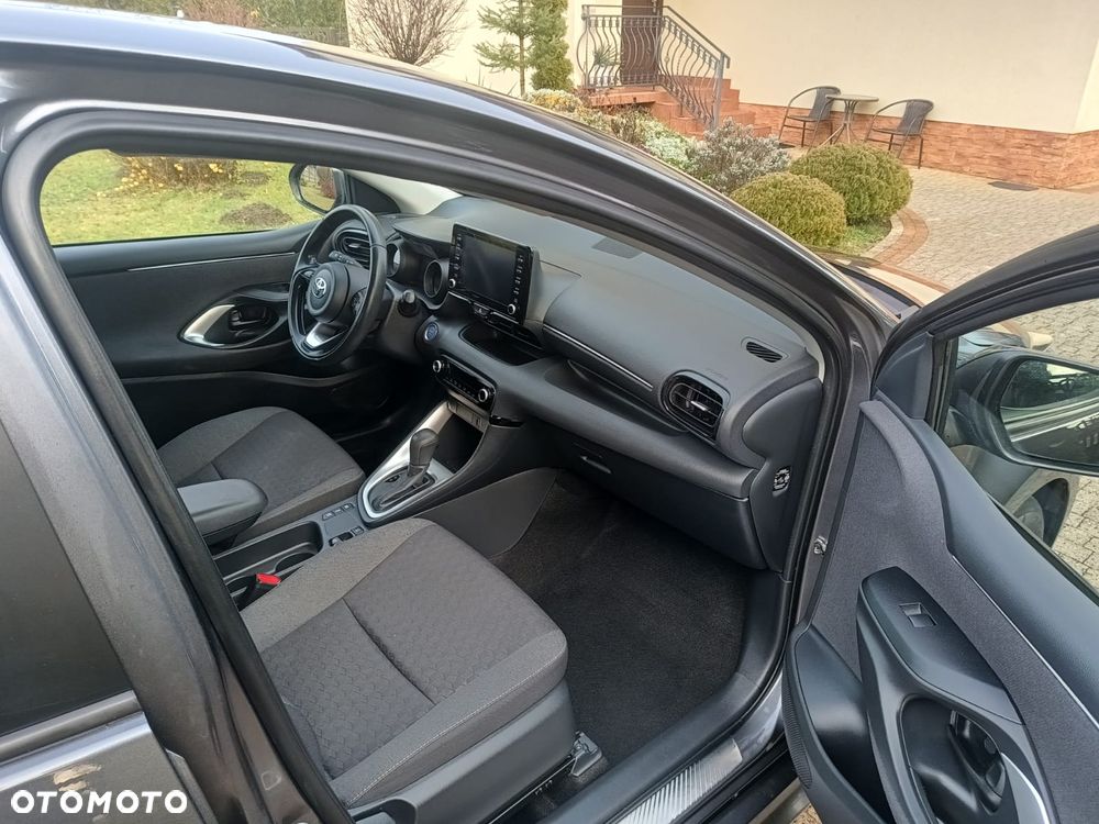 Toyota Yaris Hybrid 1.5 Executive - 8