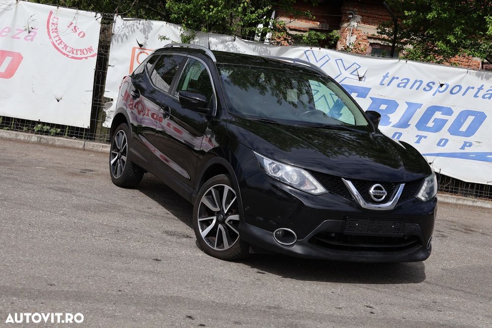 Nissan Qashqai 1.6 DCI Xtronic TEKNA+ - 1