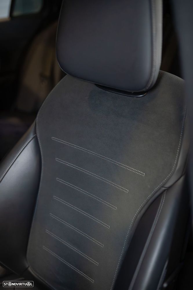 Mercedes-Benz C 300 e AMG Line - 29