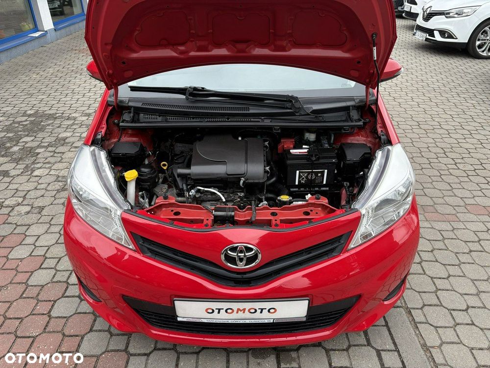 Toyota Yaris - 22
