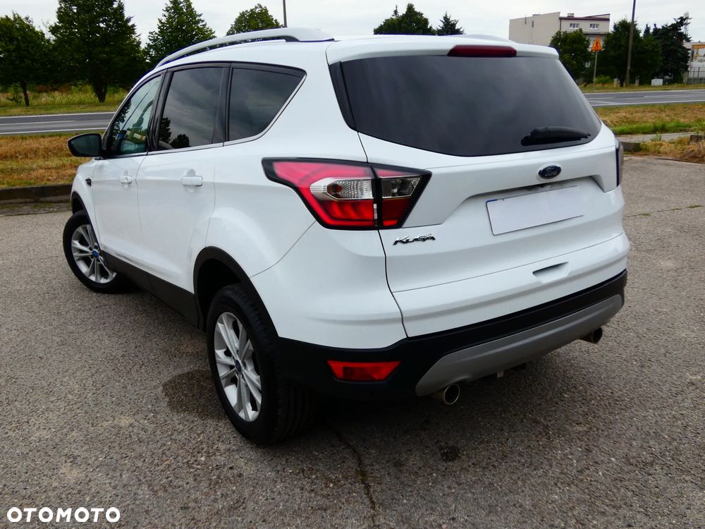 Ford Kuga 2.0 TDCi FWD Titanium Plus - 11