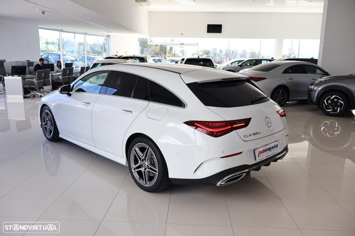 Mercedes-Benz CLA 180 d Shooting Brake AMG Line Aut. - 12