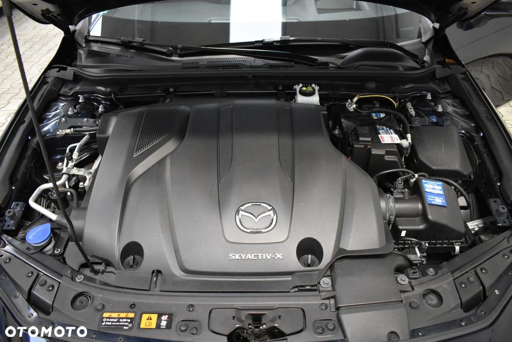 Mazda 3 SKYACTIV-X AWD 2.0 M-Hybrid SELECTION - 32