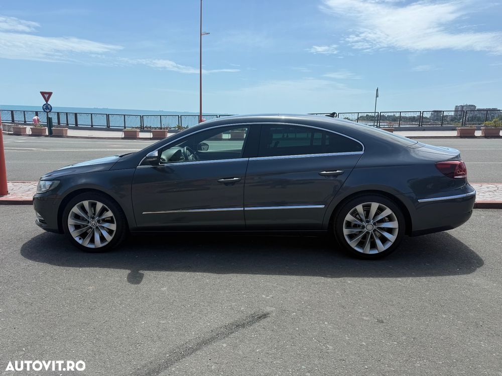 Volkswagen Passat CC 2.0 TDI BlueMotion Technology DSG - 1