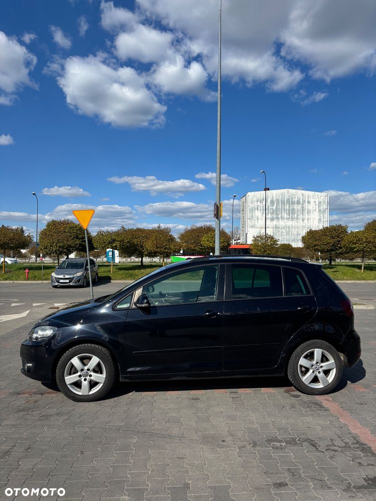Volkswagen Golf Plus 1.6 TDI Comfortline - 3