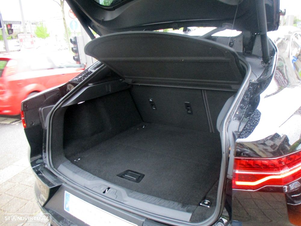 Jaguar I-Pace Black AWD Aut. - 46