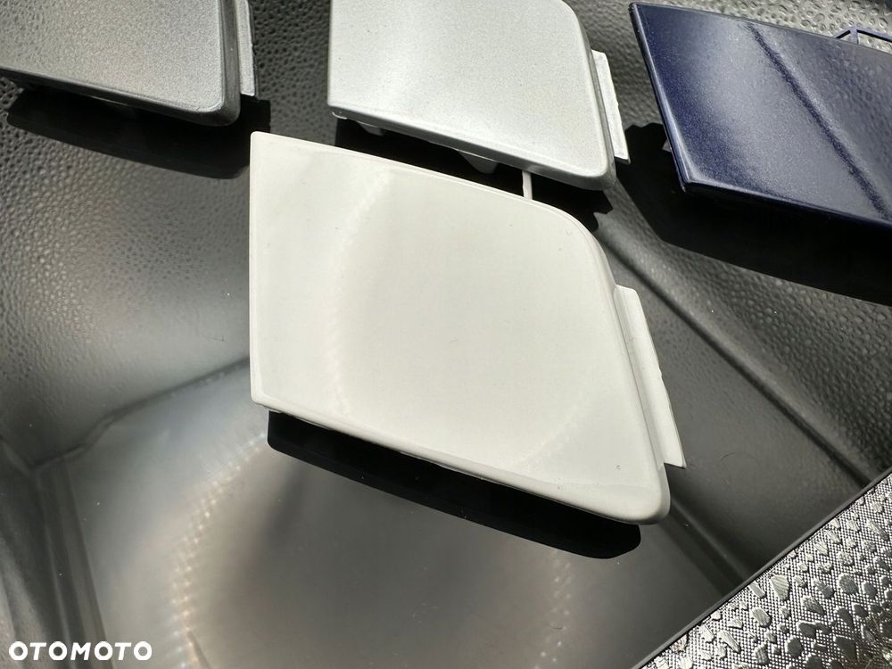 TIGUAN Volkswagen OE 5N0807241B ZAŚLEPKA ZDERZAKA HAK PRZÓD 18ST - 7
