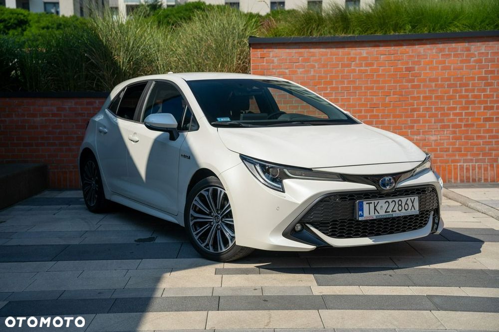 Toyota Corolla 1.8 Hybrid Comfort - 4