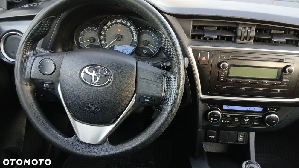 Toyota Auris 1.4 D-4D Life - 13