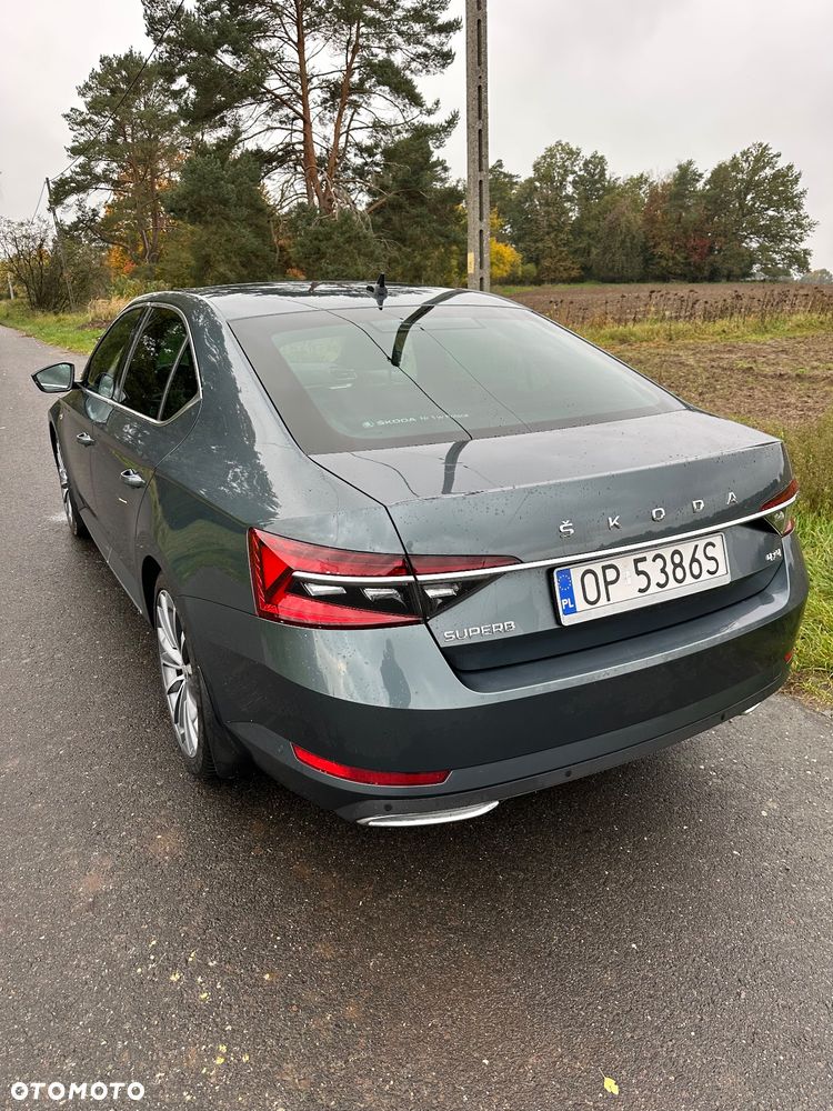 Skoda Superb 2.0 TDI SCR 4x4 L&K DSG - 5