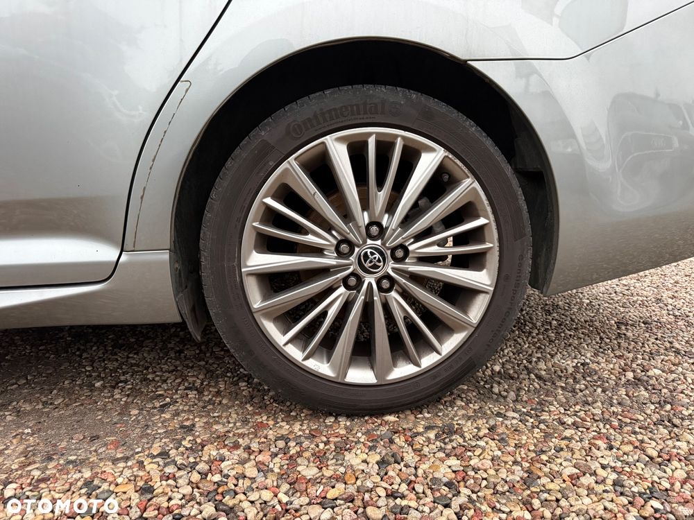 Toyota Avensis 1.8 Prestige - 27