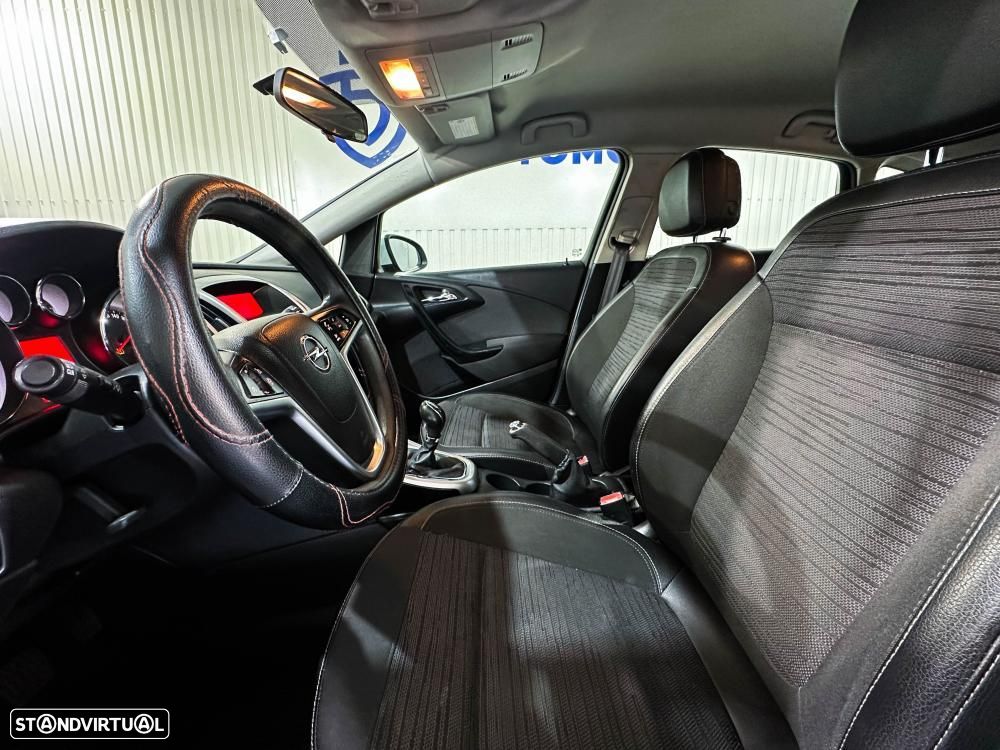 Opel Astra 1.6 CDTI Cosmo S/S J18 - 9