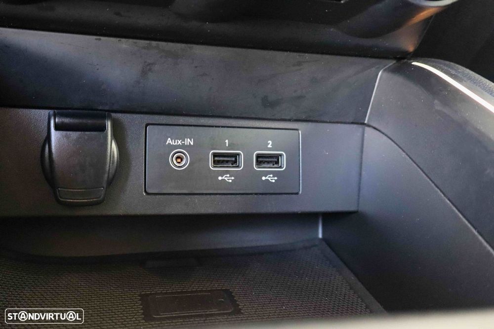 Renault Clio - 39