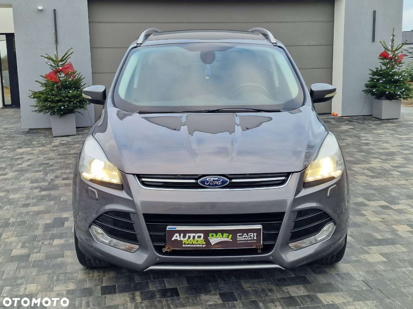 Ford Kuga - 8