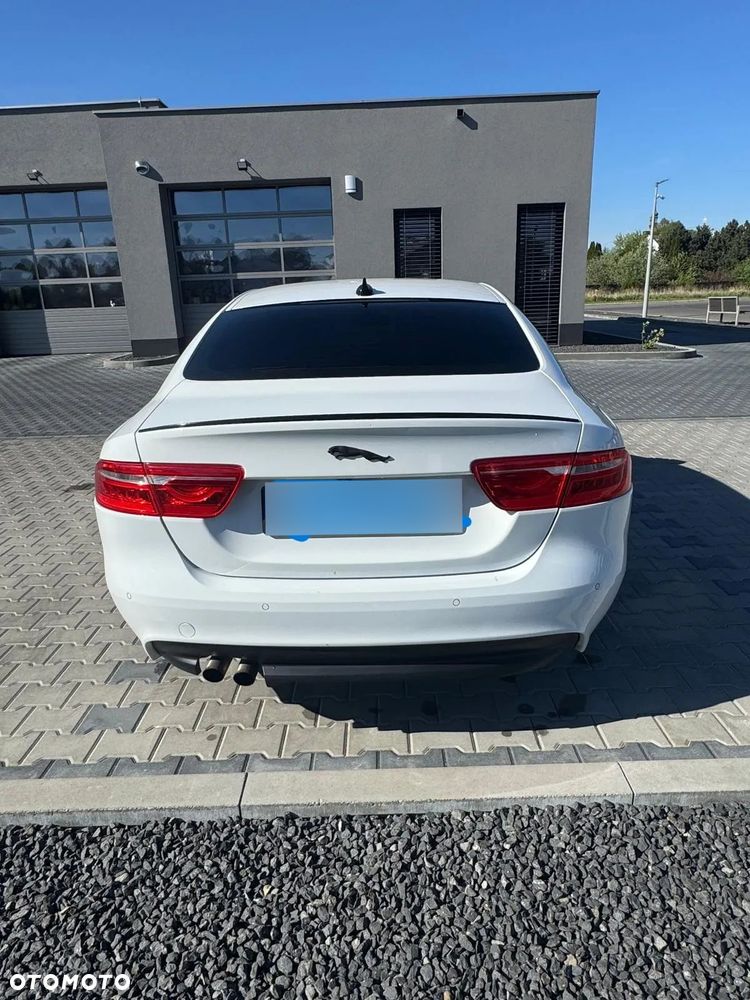 Jaguar XE 20d R-Sport Ingenium Edition - 3