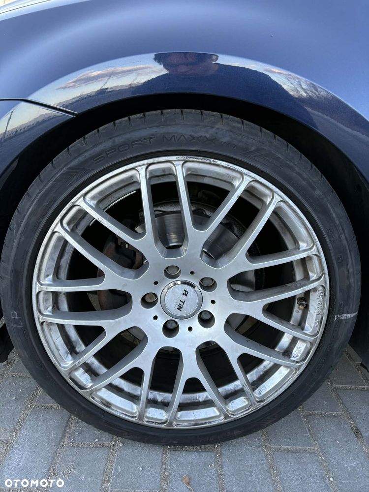 Volkswagen Golf 1.6 TDI DPF BlueMotion Technology Comfortline - 21