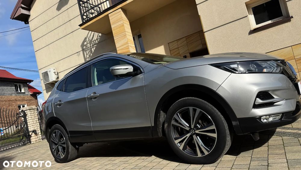 Nissan Qashqai 1.3 DIG-T SHIRO - 13