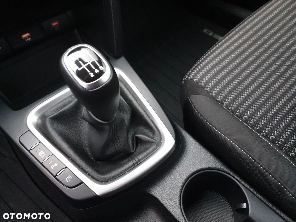 Kia Ceed 1.5 T-GDI M - 15