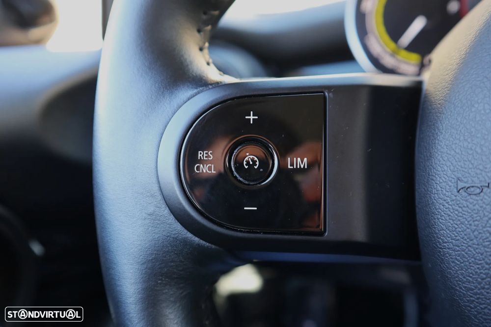 MINI 3 Portas Cooper SE Classic - 14