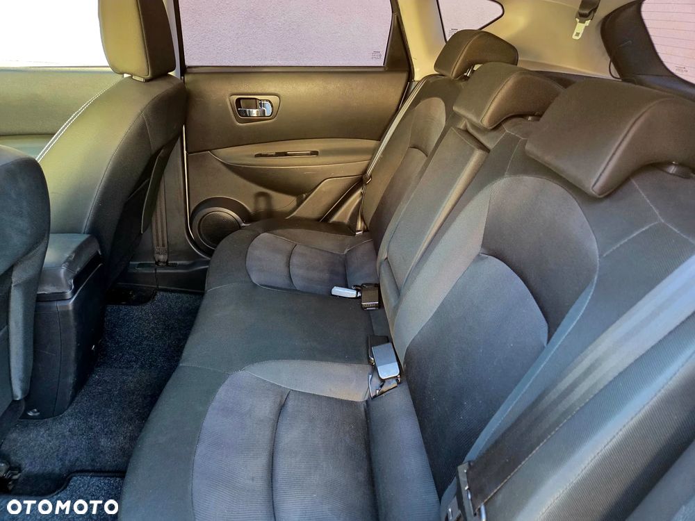 Nissan Qashqai 2.0 Acenta - 17