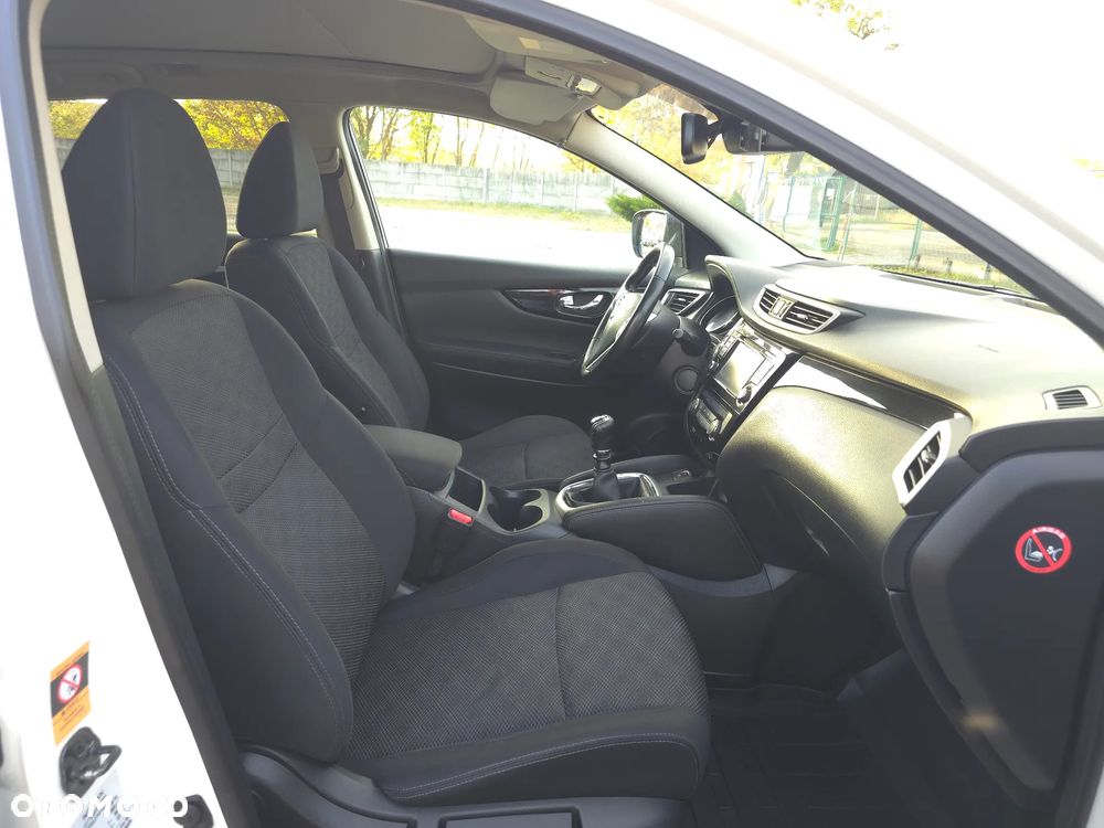 Nissan Qashqai 1.2 DIG-T Tekna - 16