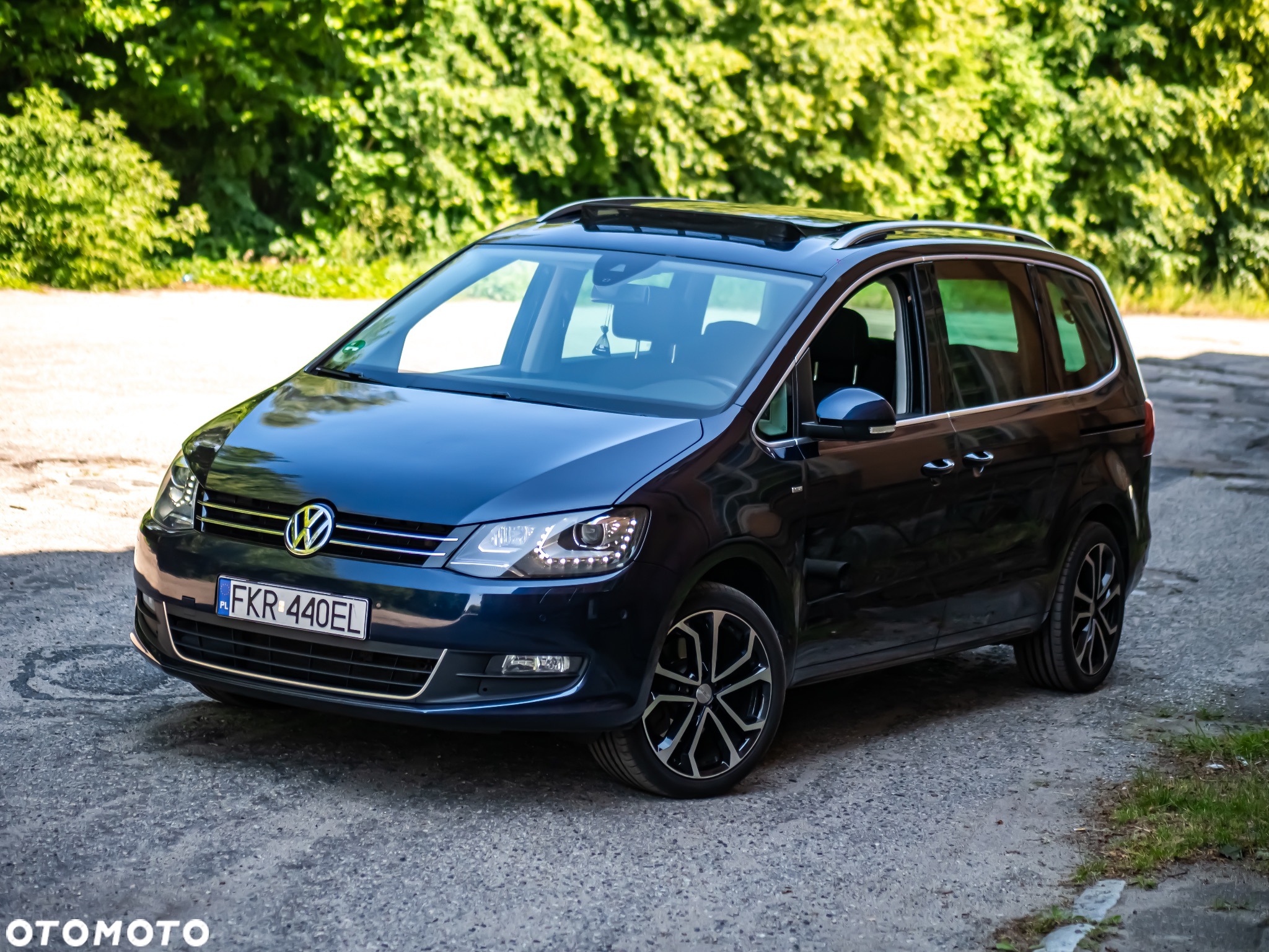 Volkswagen Sharan 2.0 TDI Highline DSG - 9