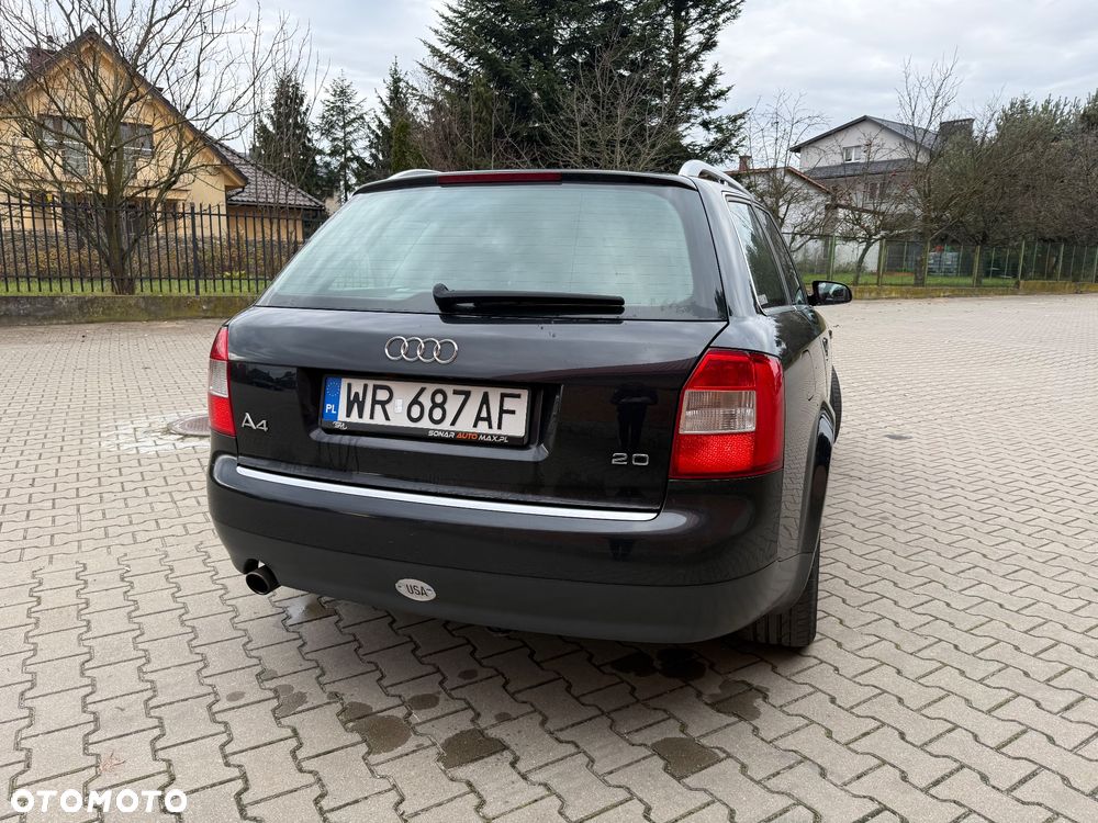 Audi A4 Avant - 14