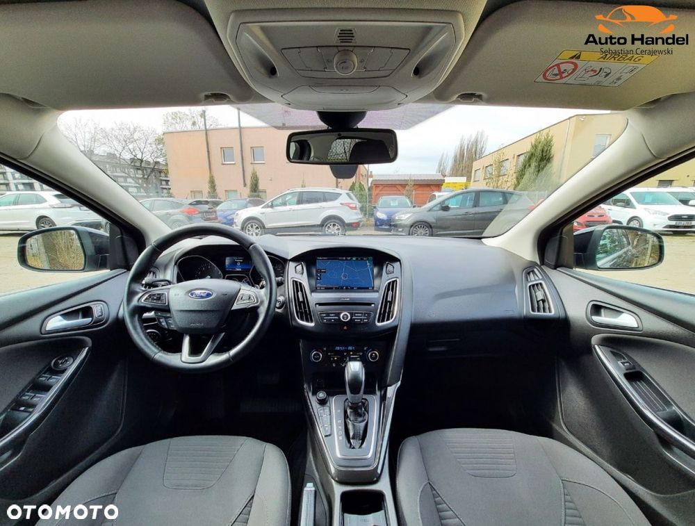 Ford Focus 1.5 EcoBoost STart-Stopp-System TITANIUM - 5