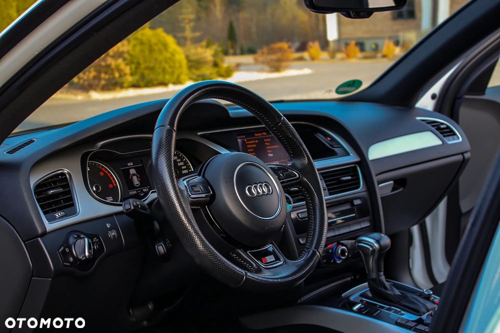 Audi A4 Avant 2.0 TDI DPF multitronic S line Sportpaket - 30