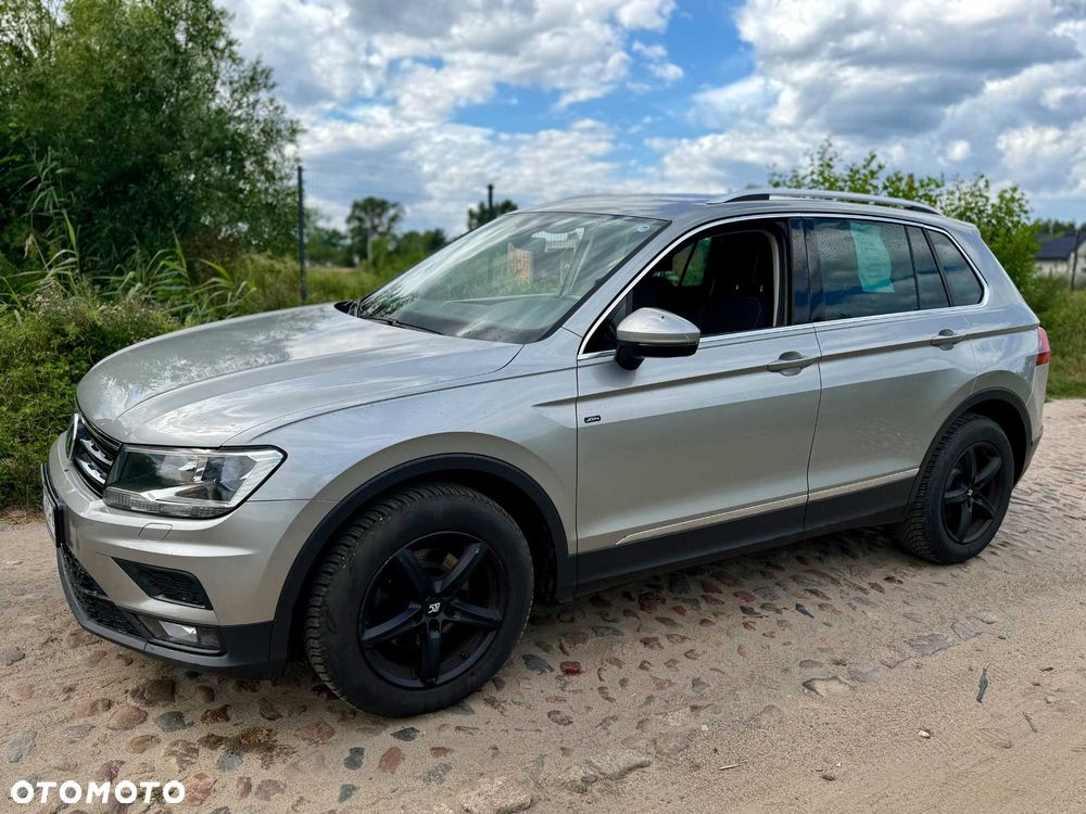 Volkswagen Tiguan - 2