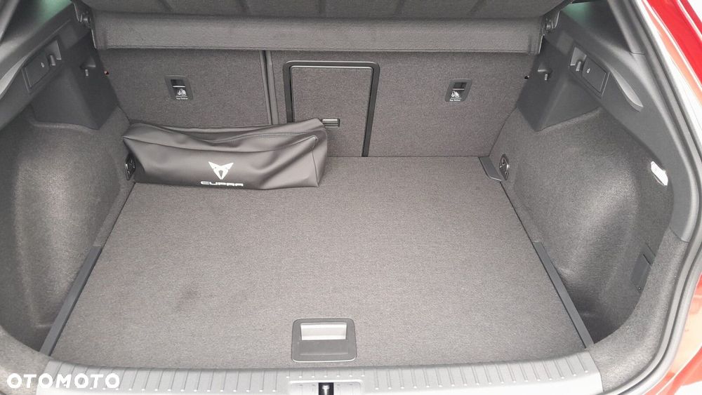 Cupra Formentor 1.5 TSI DSG - 25